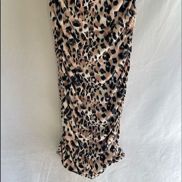 Leopard print midi dress - Picture 6 of 12